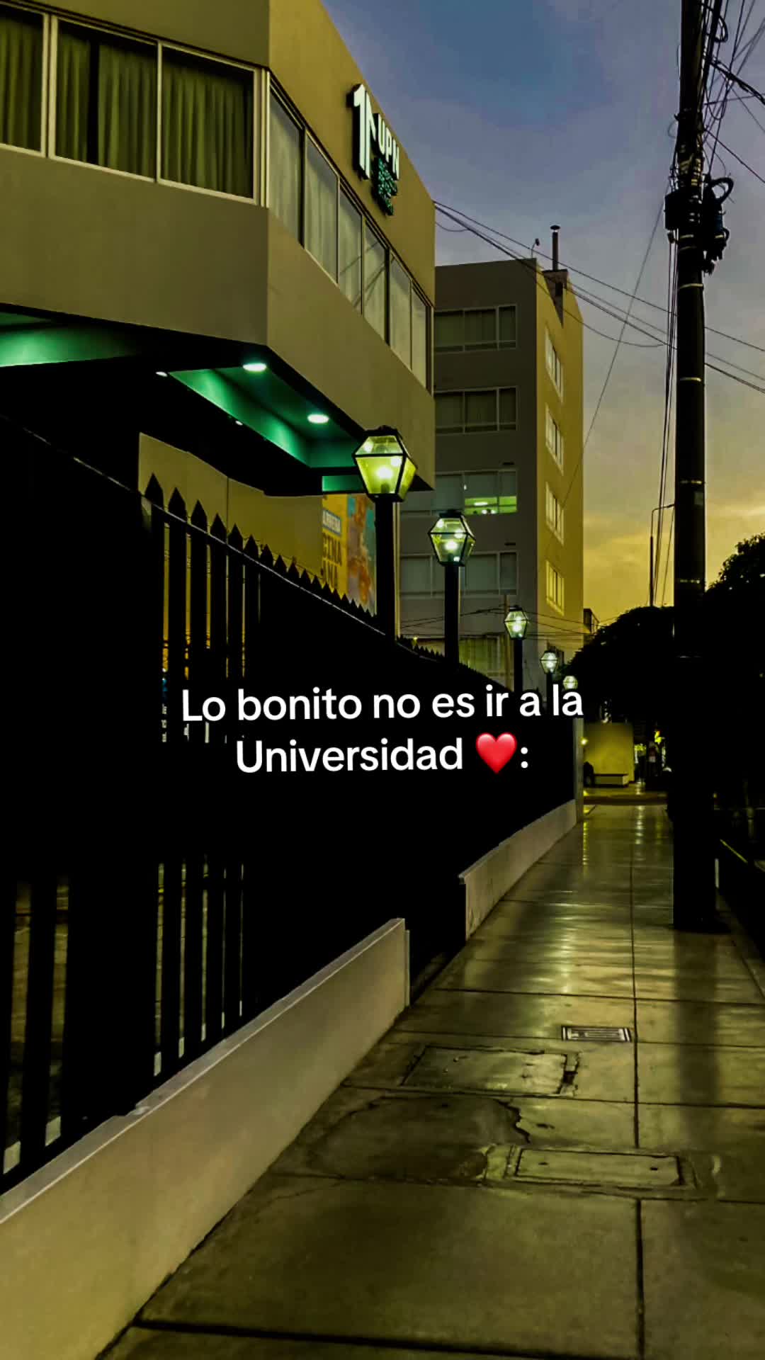 @ana_layza 