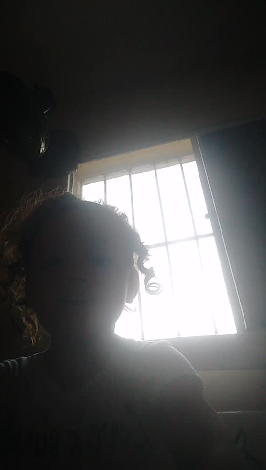 @Laura Eliane226