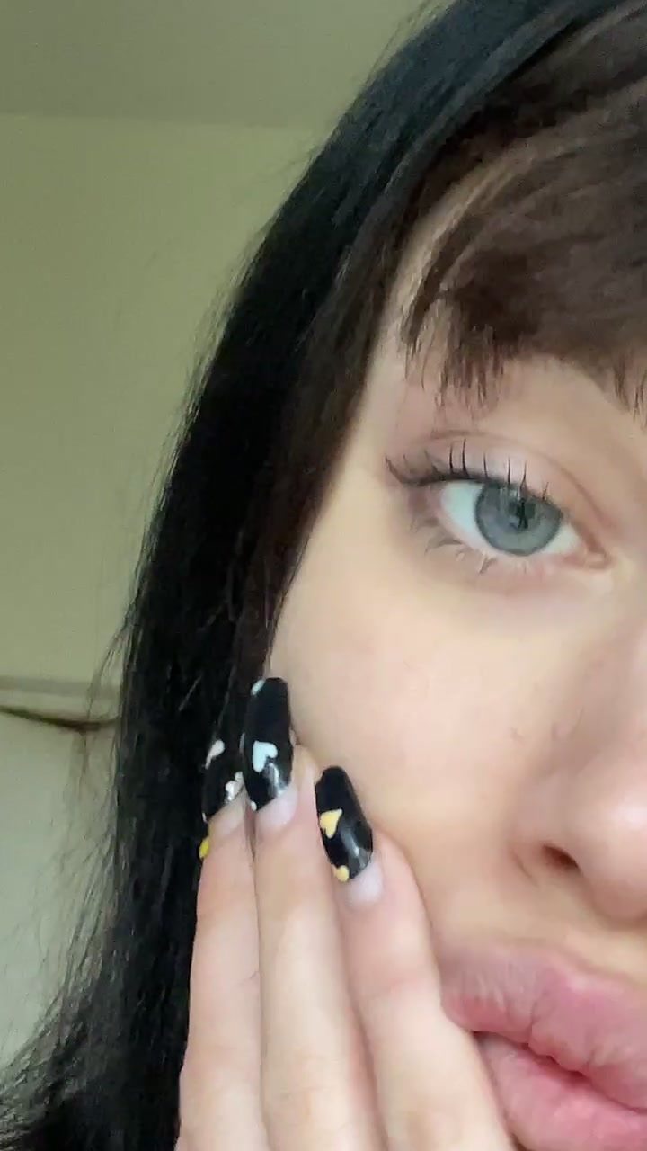 @Callmeambre