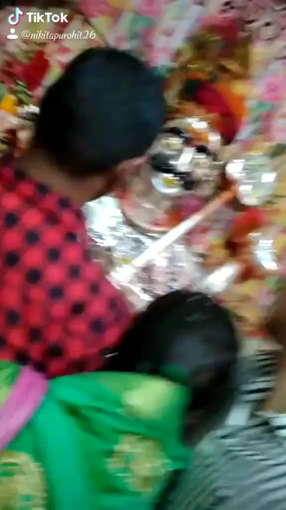 @👸Nikita Purohit🦋