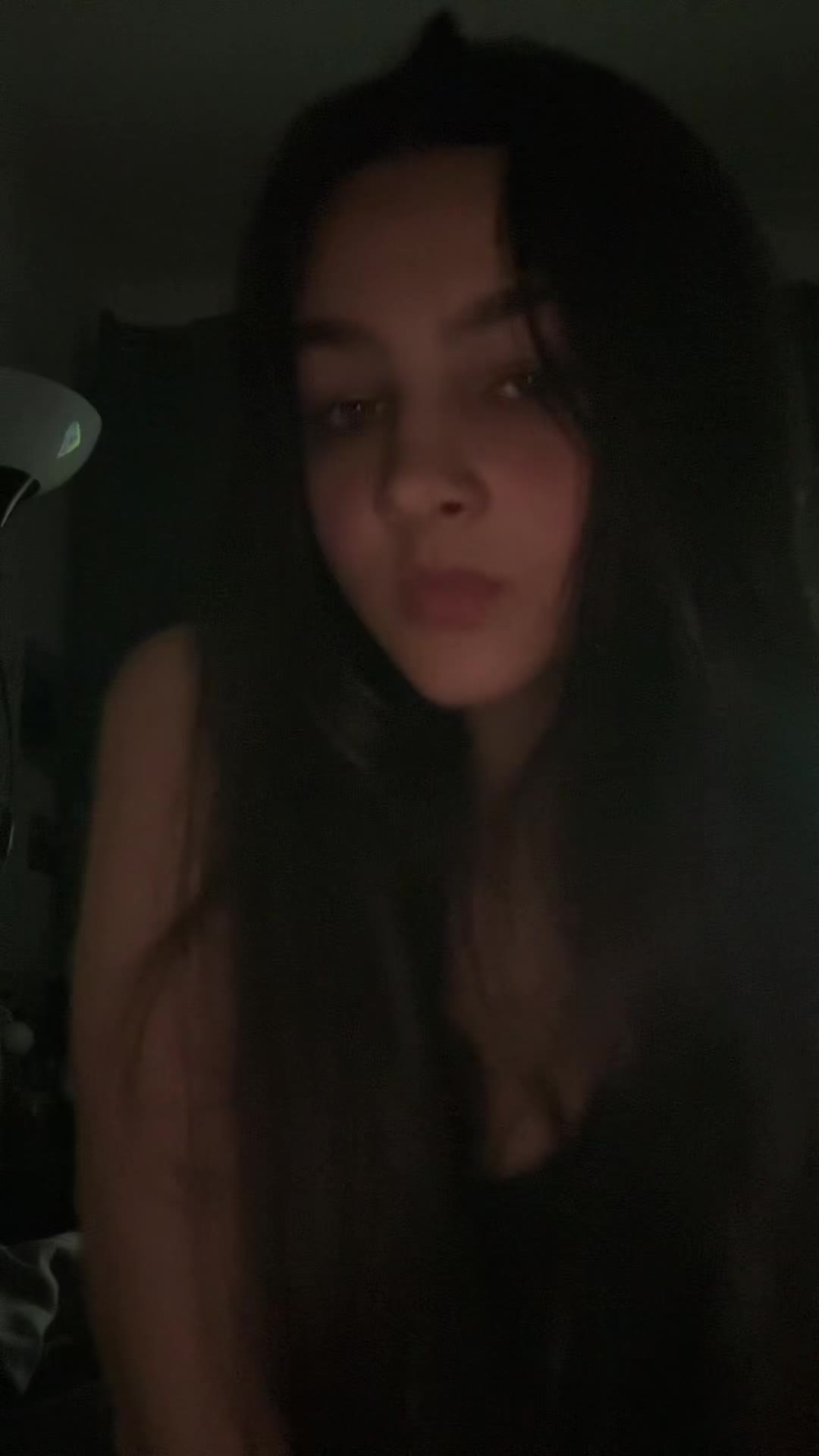 @Ana