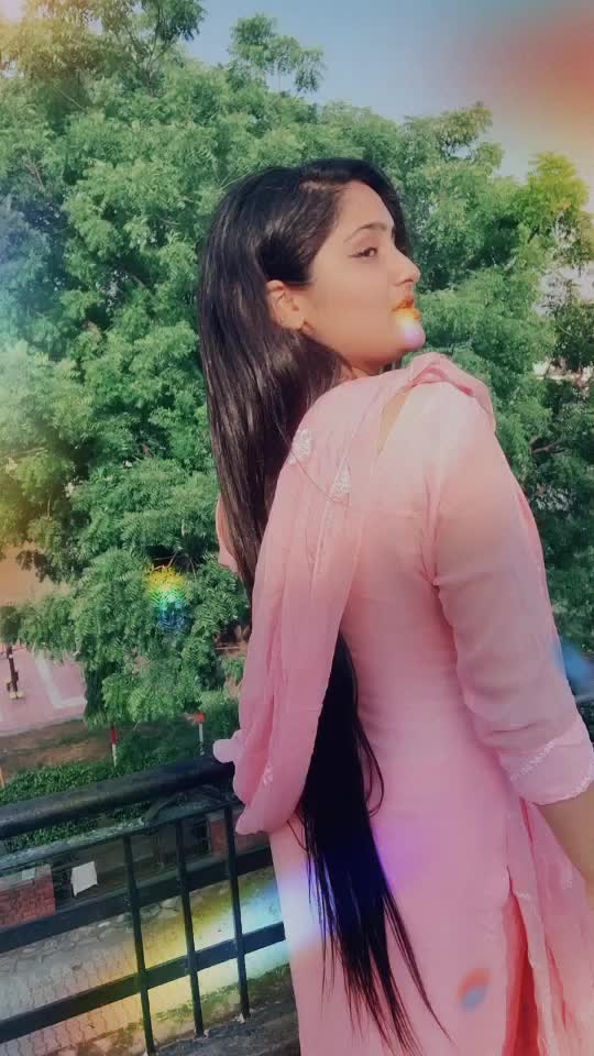 @DiMpLe giRl💕