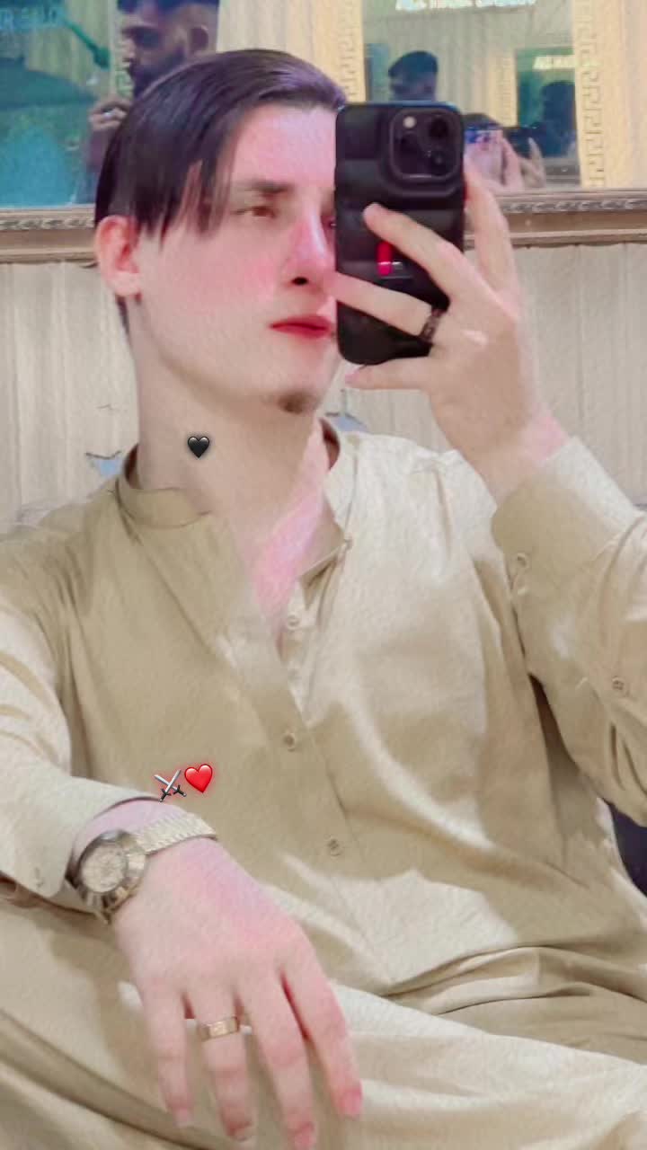 @It&rsquo;s Qasimjoon