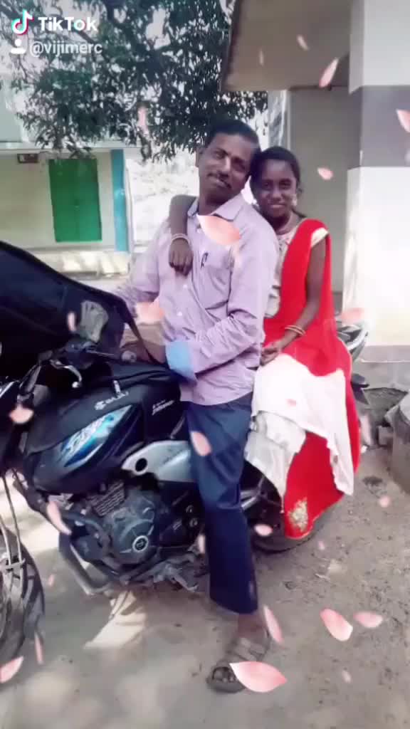 @Viji Merc