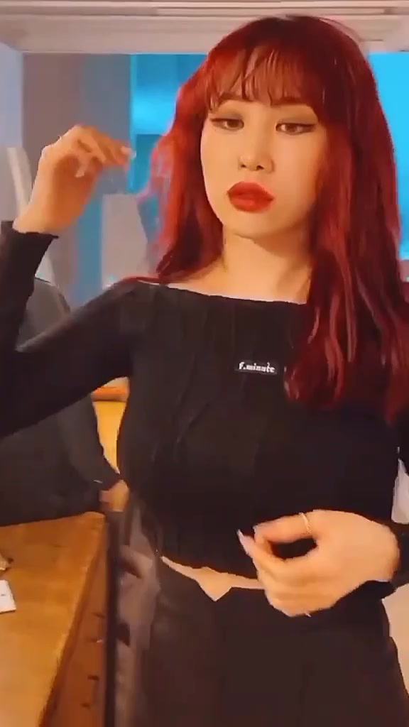 @𝓜...