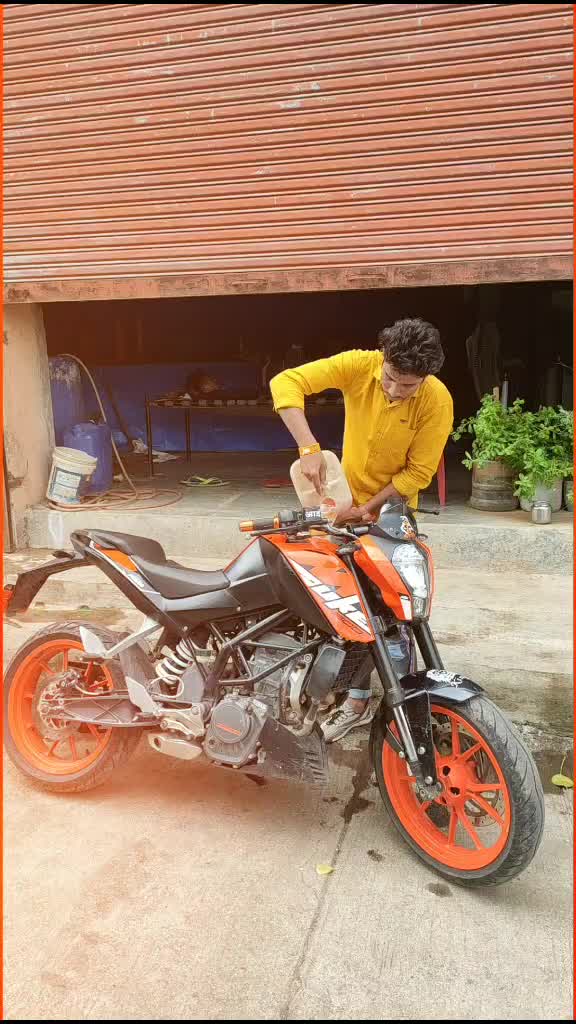@👑 स्वीट बॉय दिनु 👑