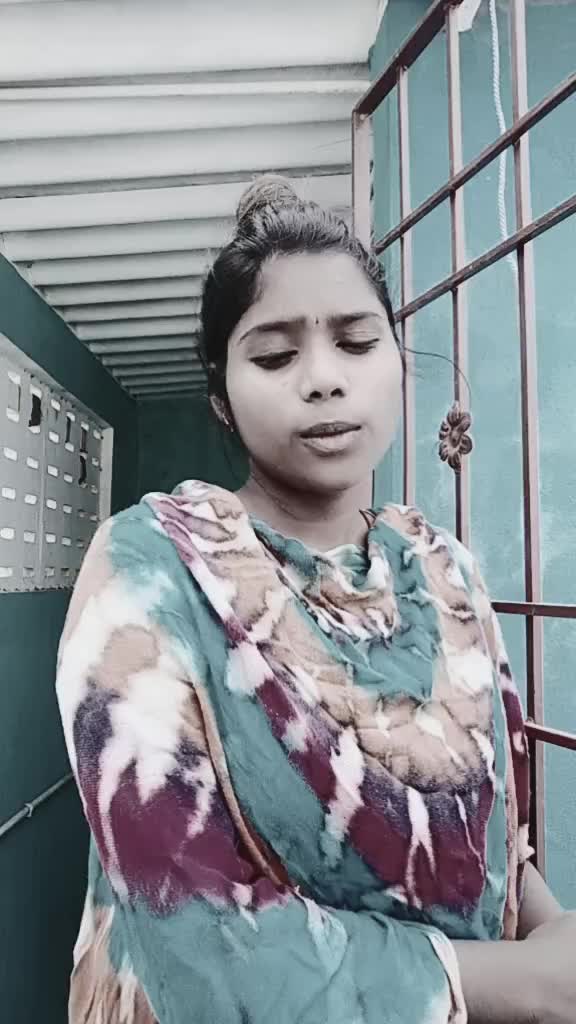 @Divya_DuSkY