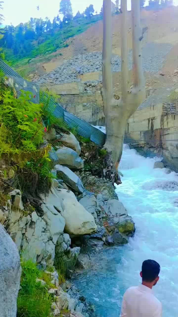 @Ajju Bhai✌️ ▄︻̷̿┻̿═━一🔹