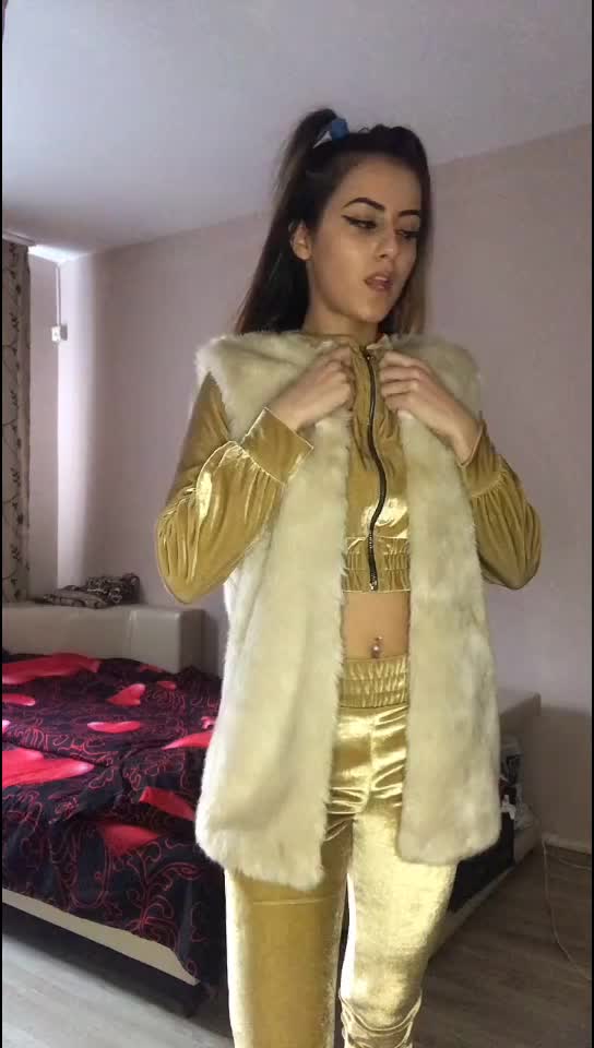 @Andreeacb