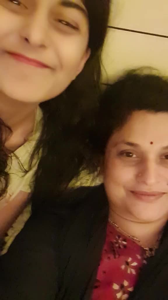 @🎵DIVYA🎵