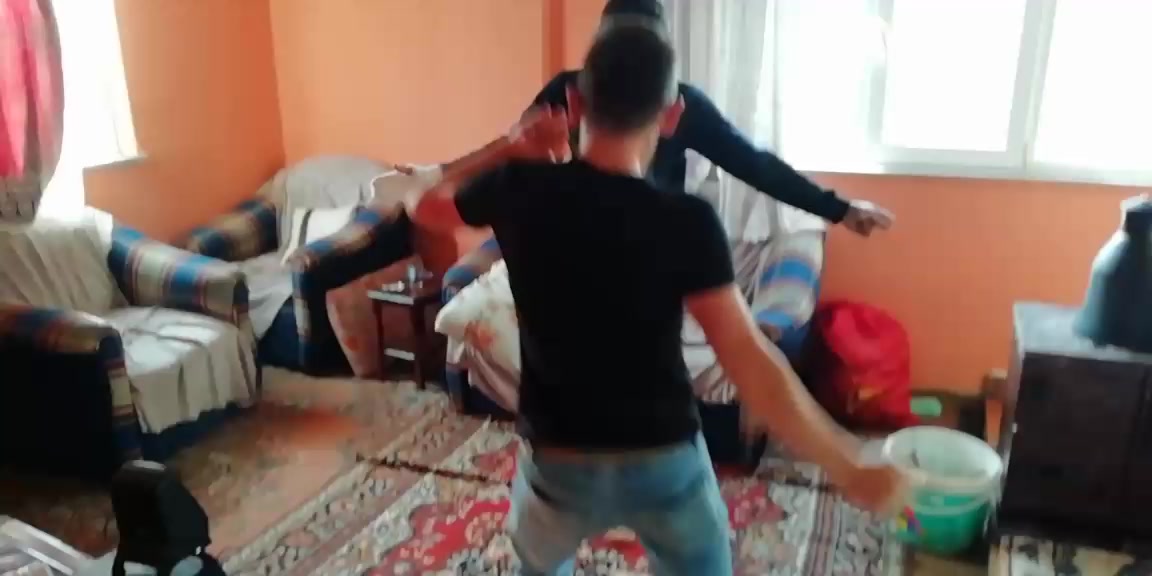 @Oktay Erdem