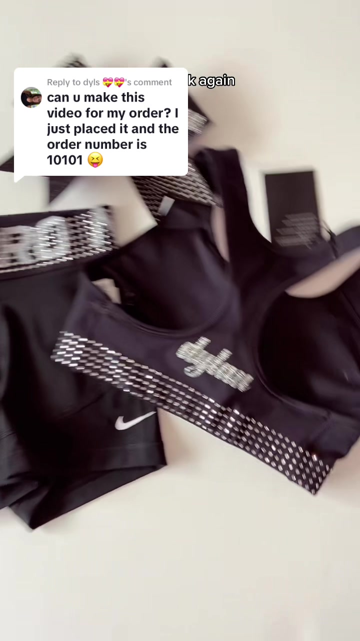 @JacqueBows
