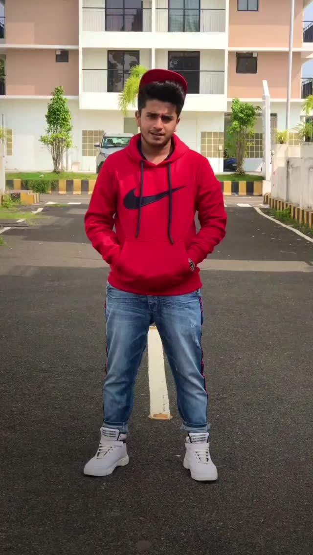 @𝓼𝓾𝓻𝓮𝓼𝓱 𝓴𝓲𝓷?