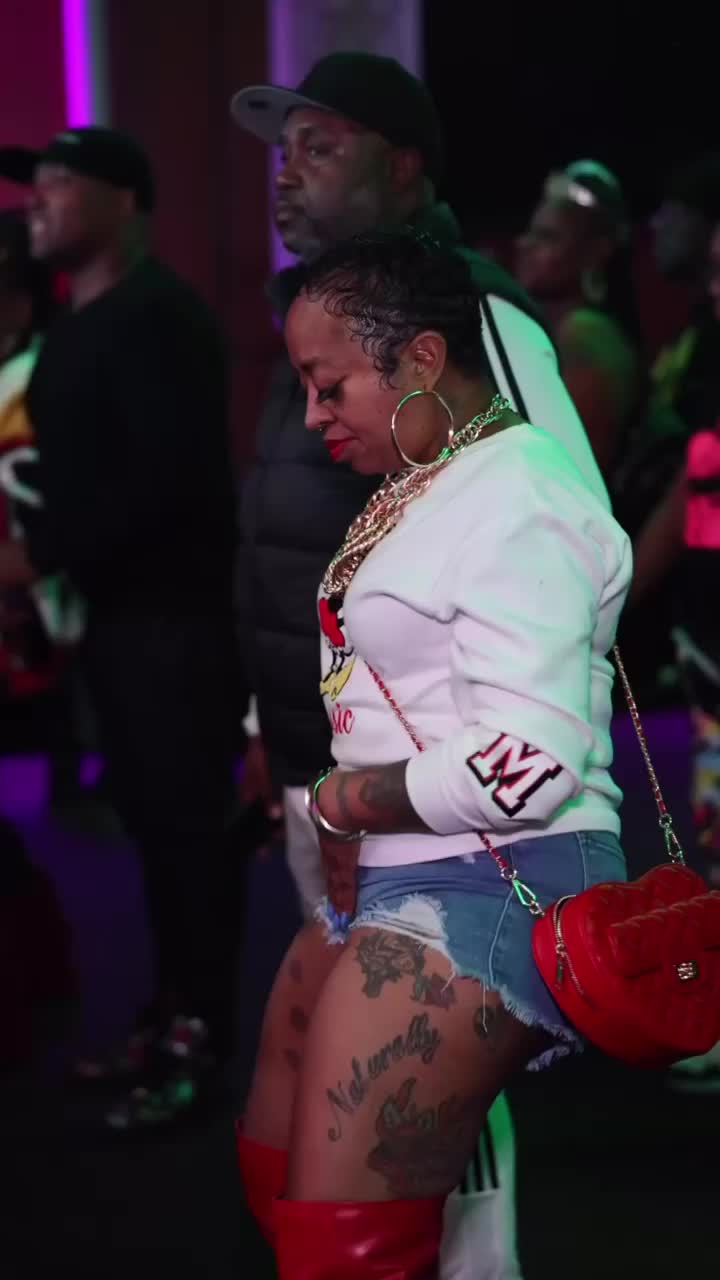 @waistline_esh
