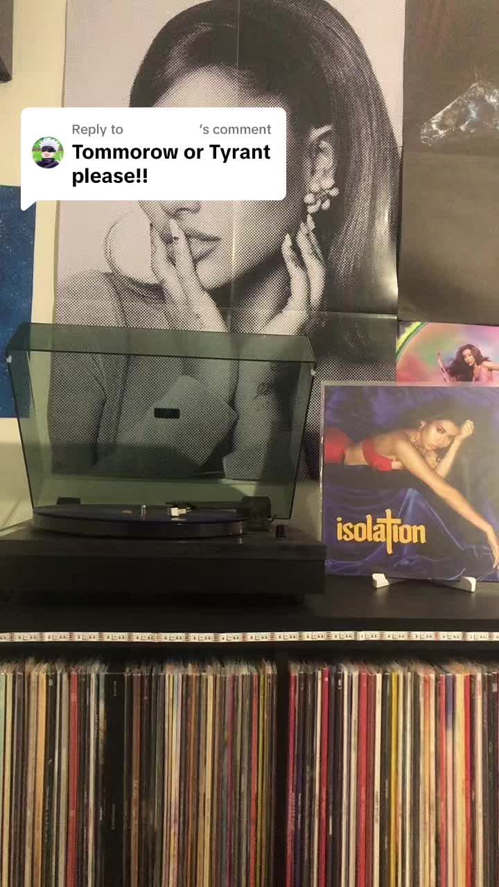 @vinyl addicted