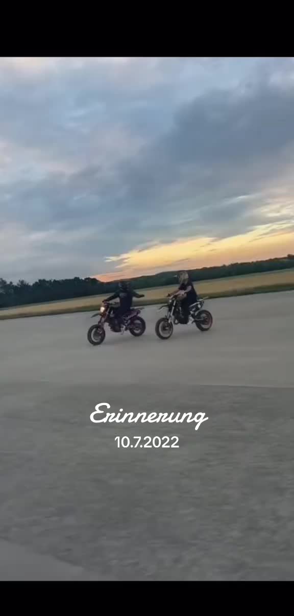 @Grenzganger_Family