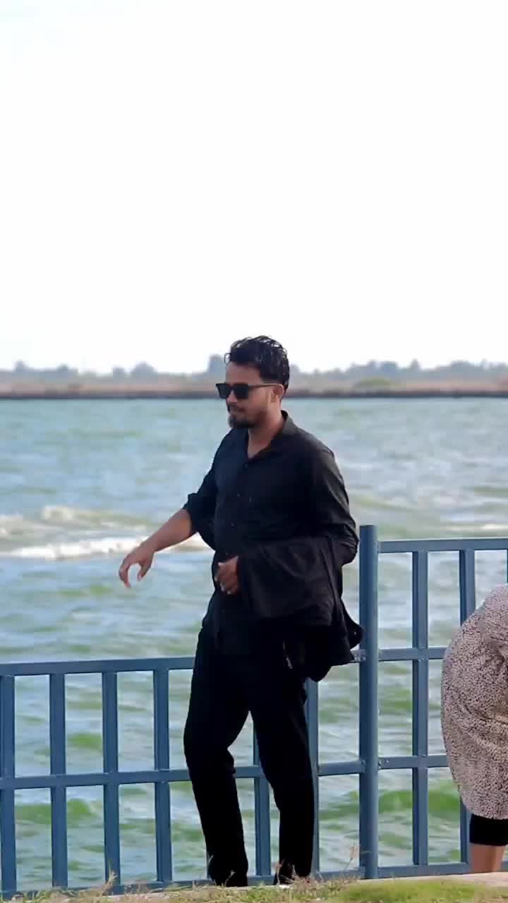 @Ravii