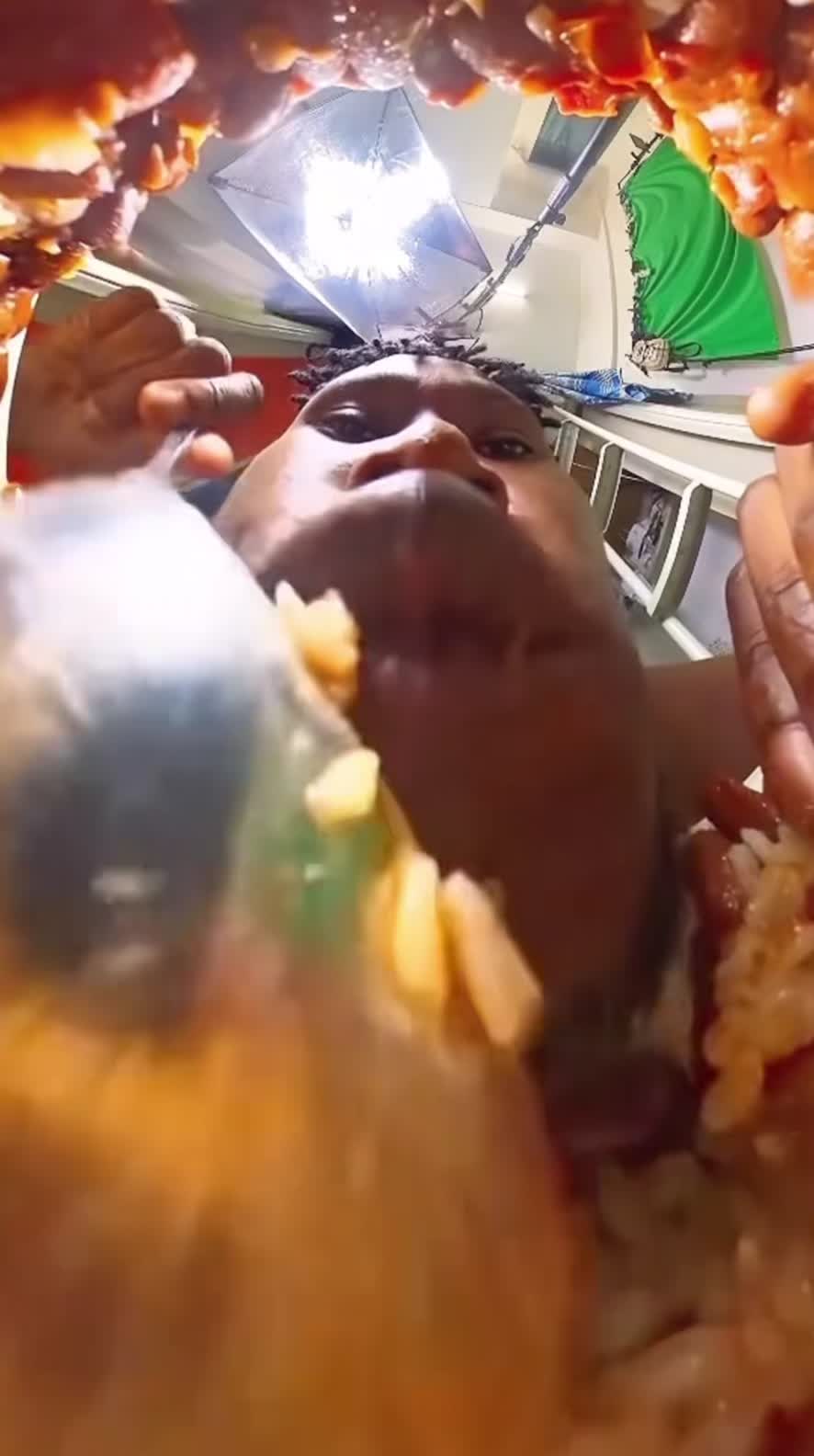 @Random_Funnyshit
