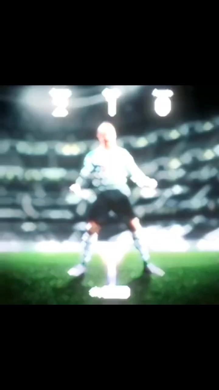 @C.RONALDO