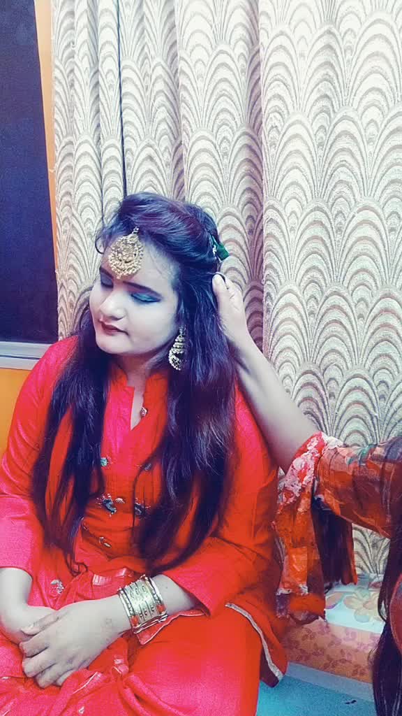 @Aysha Khan🍎