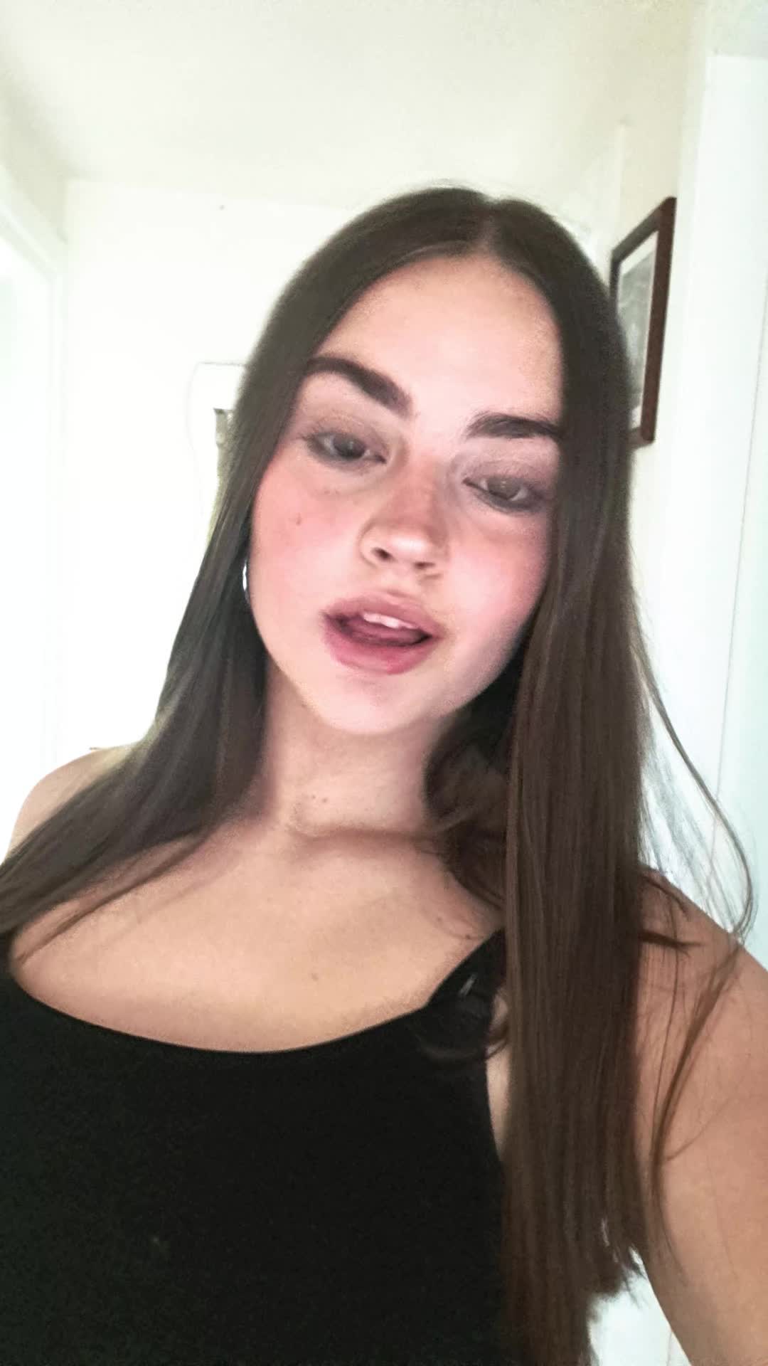 @violaa