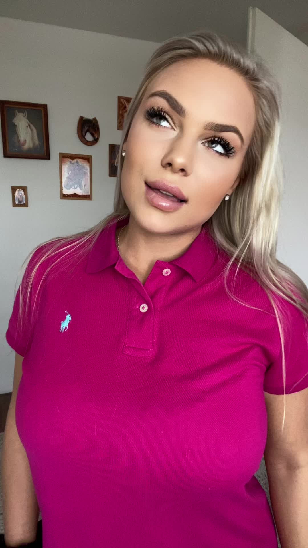 @Andzelaaa