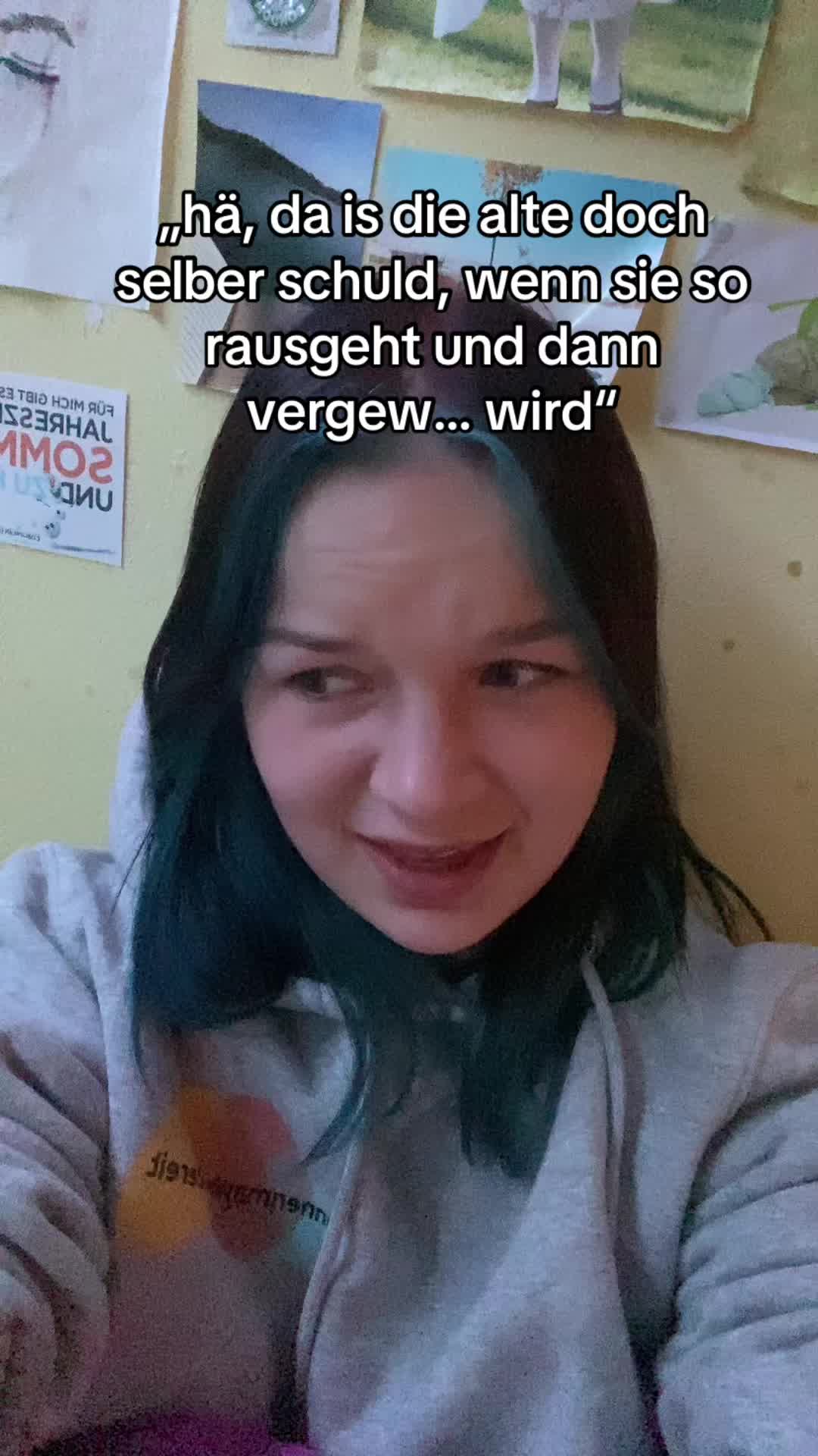 @Elli