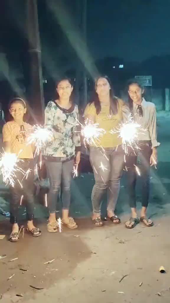 @paribharucha