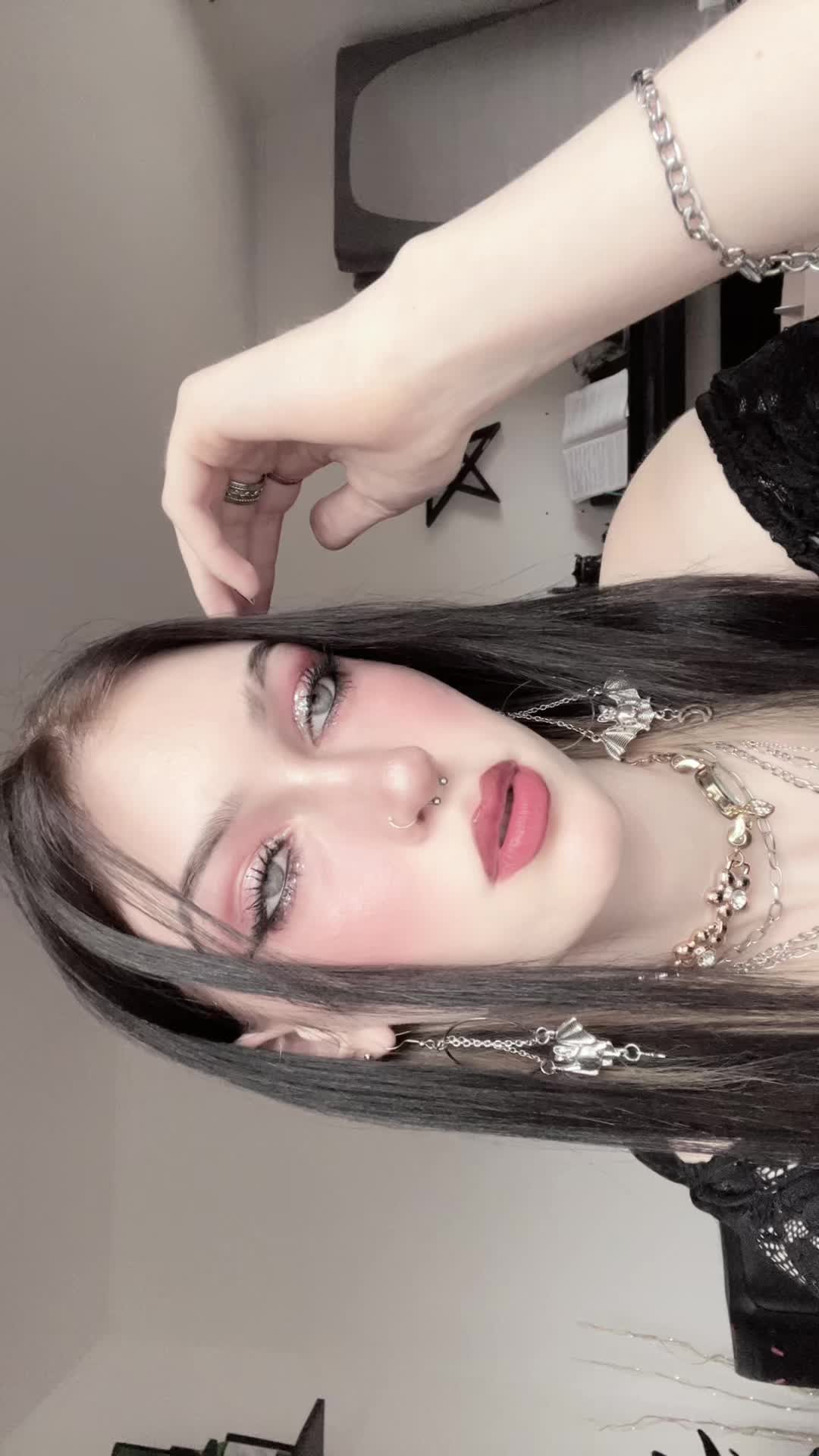 @lisakoenig