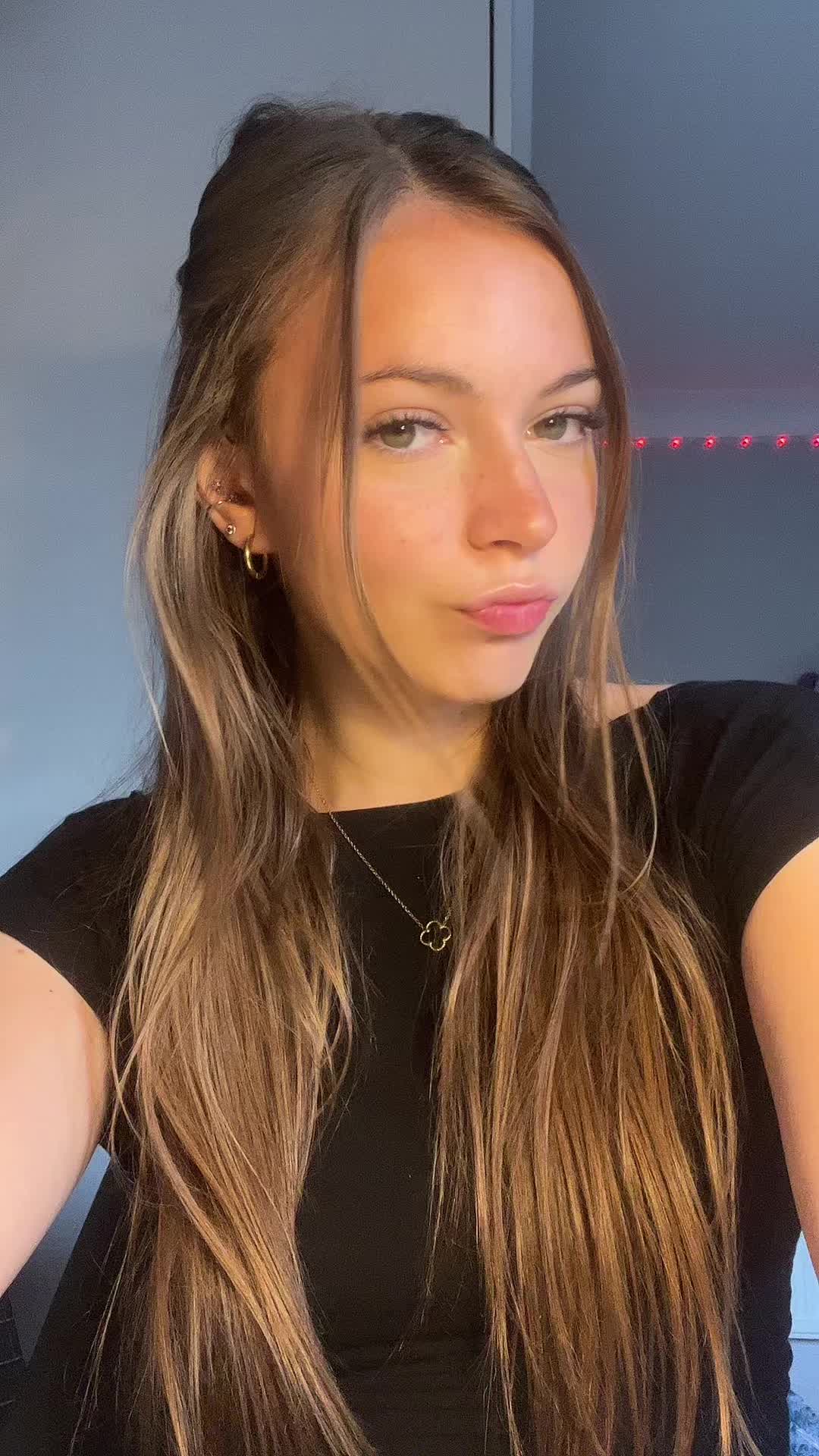 @Lolaaa