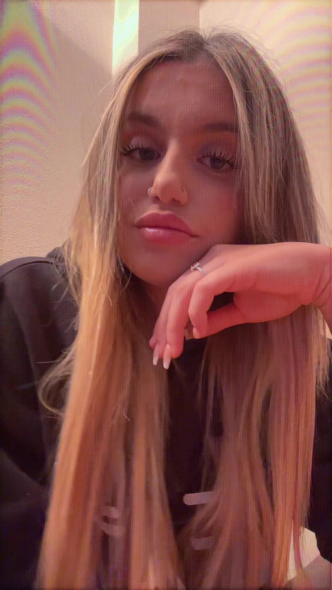@pauulaapoza