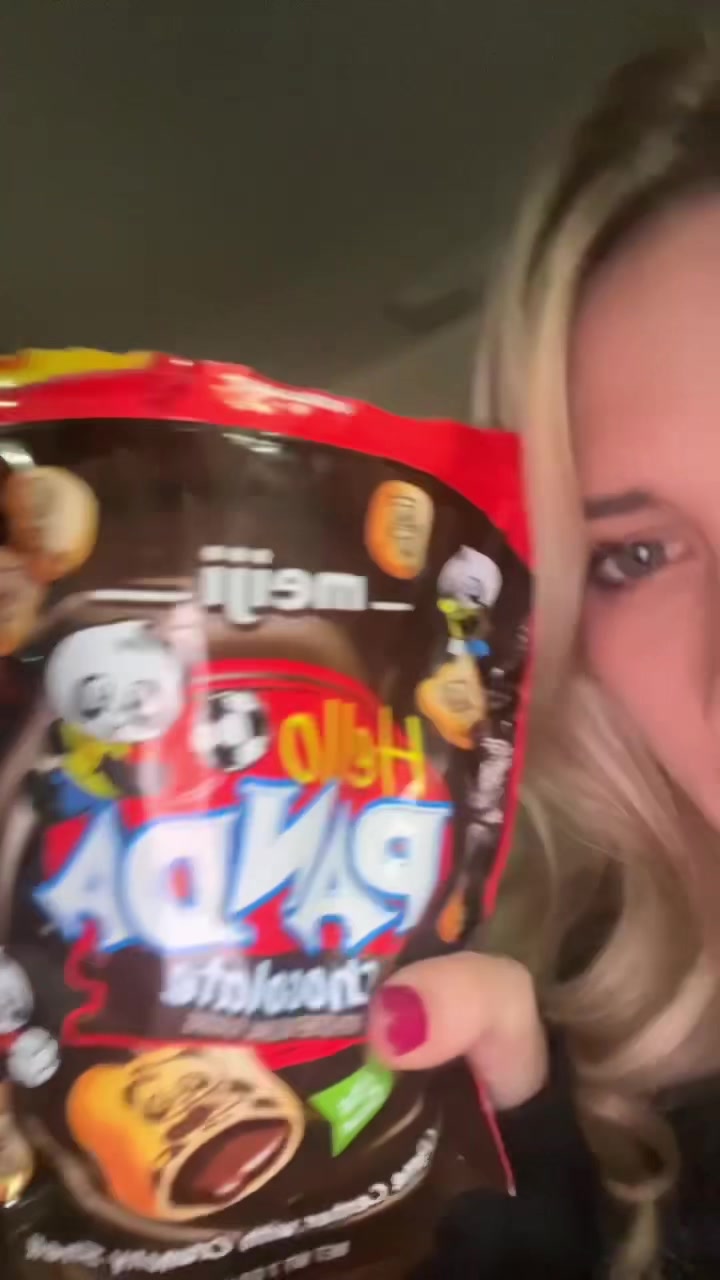 @Jewels_Ann