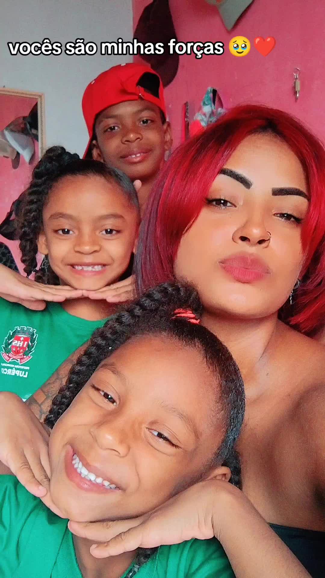 @MorenaCellya-🏳️&zwj;🌈✂️