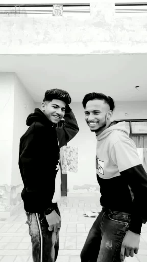 @AkaSh THakur Bohemia