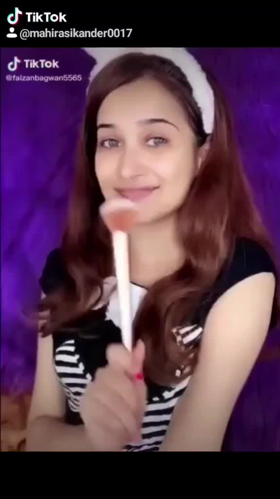 @MAHIRA SIKANDER 0017