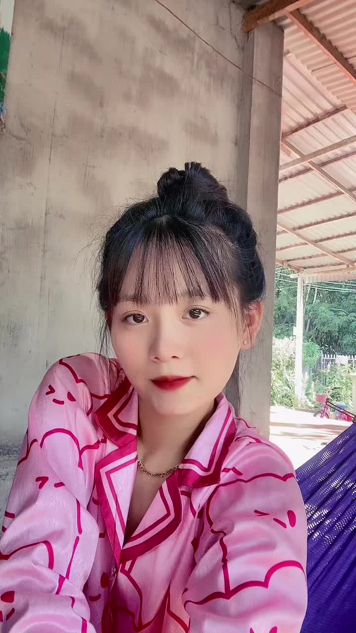 @Ng Th Van Anh