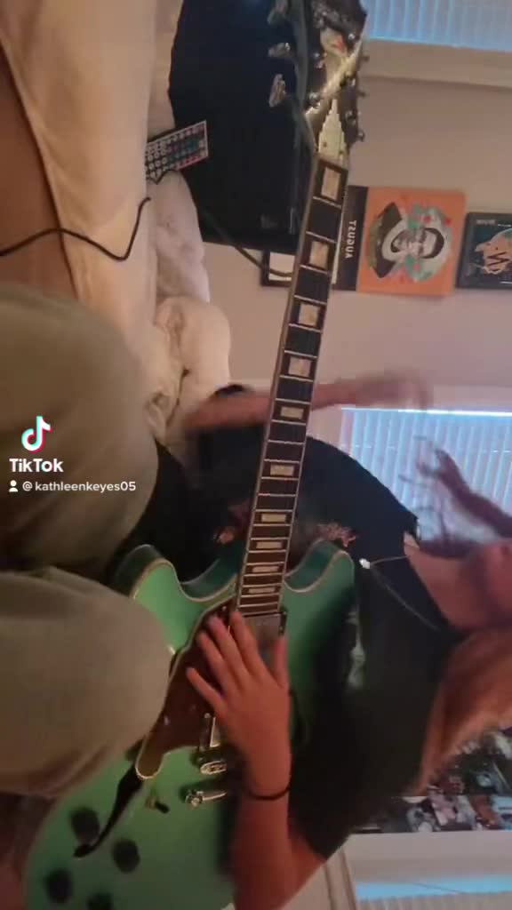 @kljklj890