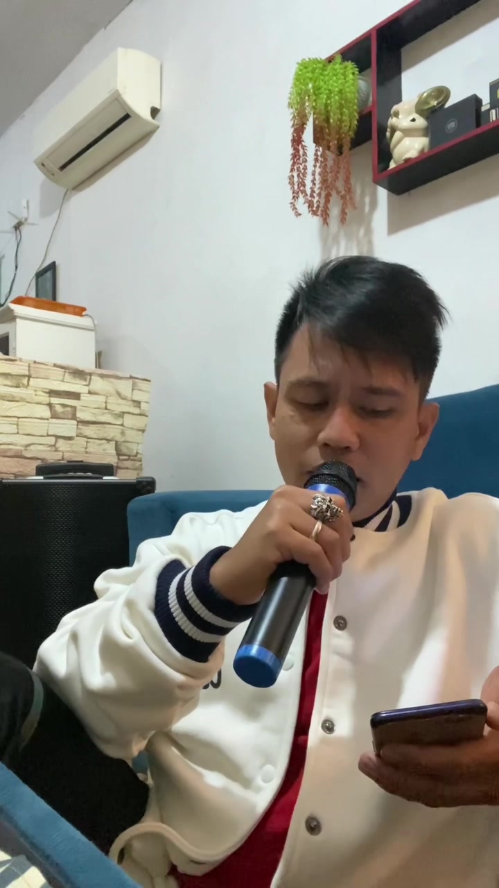 @Kyoni