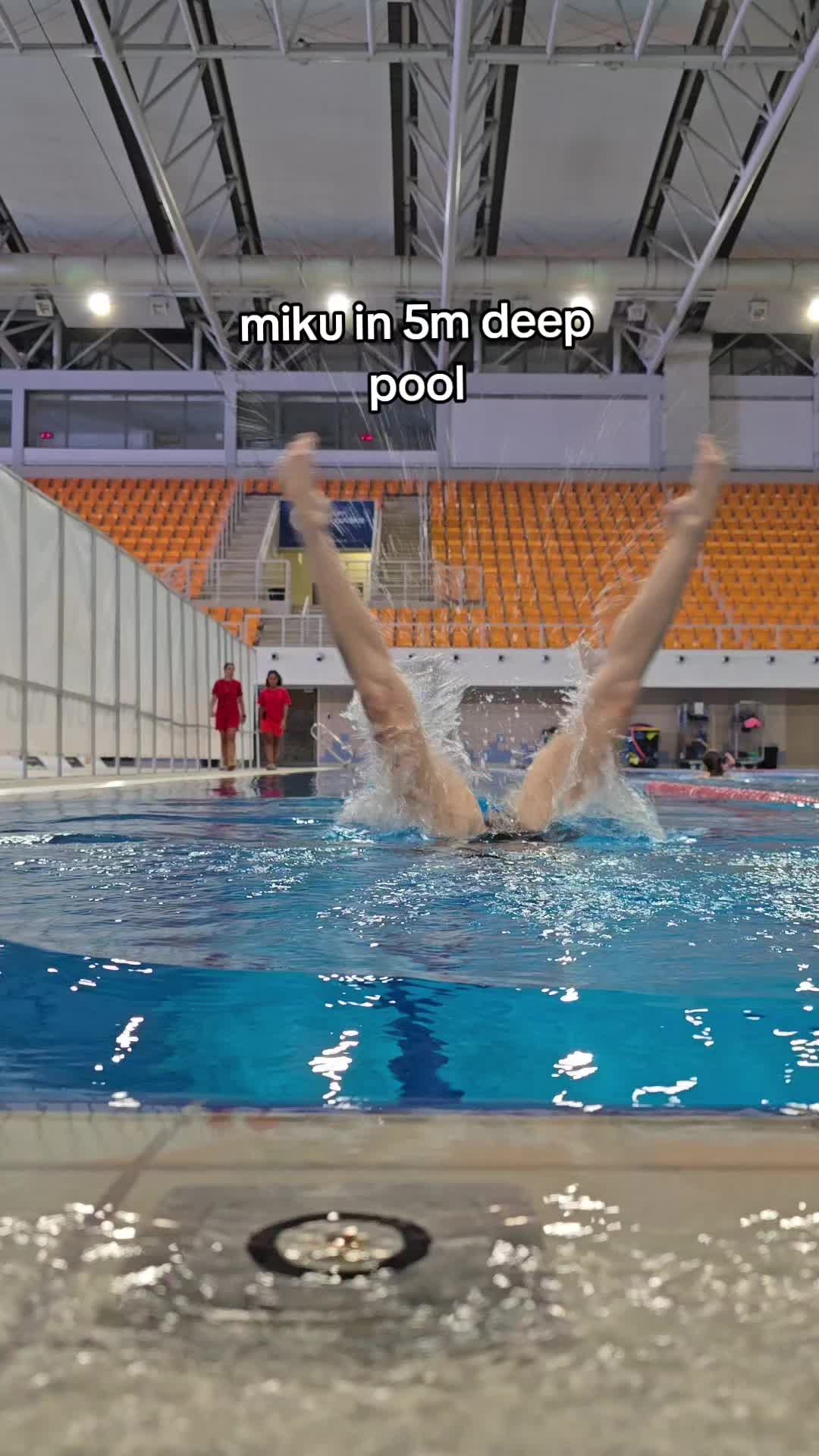 @artswim girl