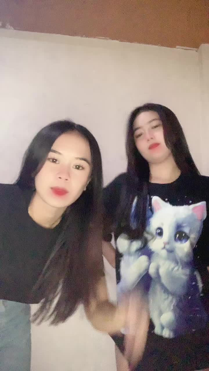 @Vikamuuu