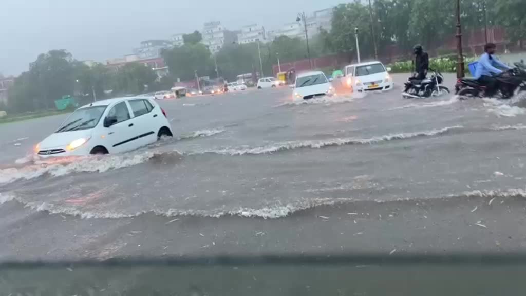 @ParDhan SaaB