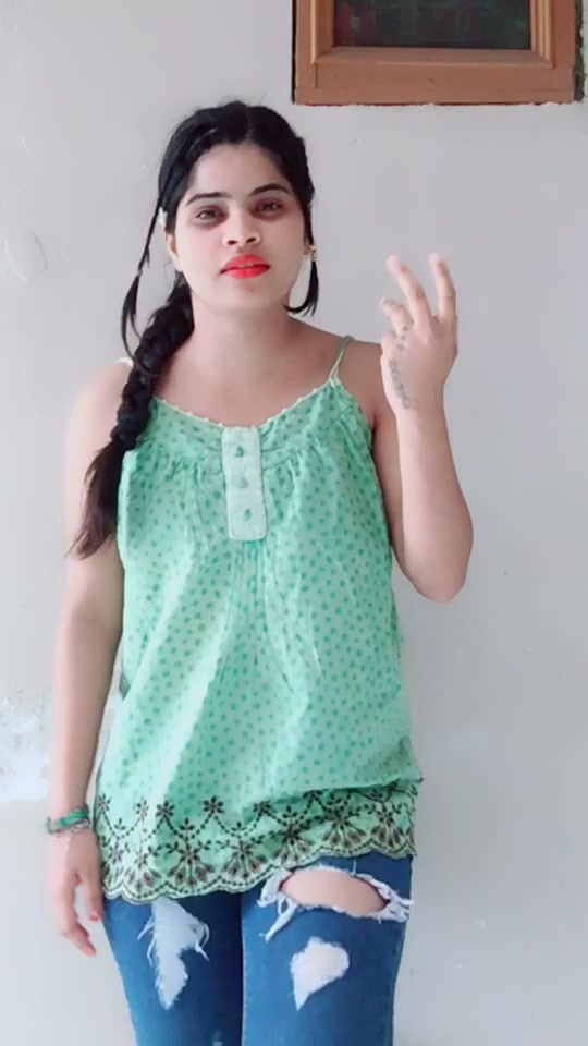 @mahak_alisha