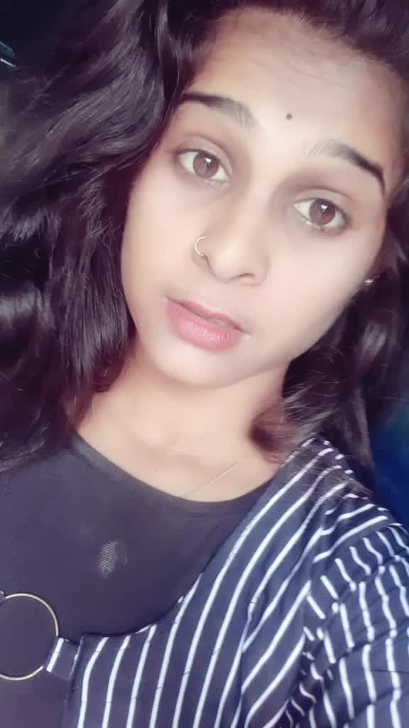 @shnaya Thakur