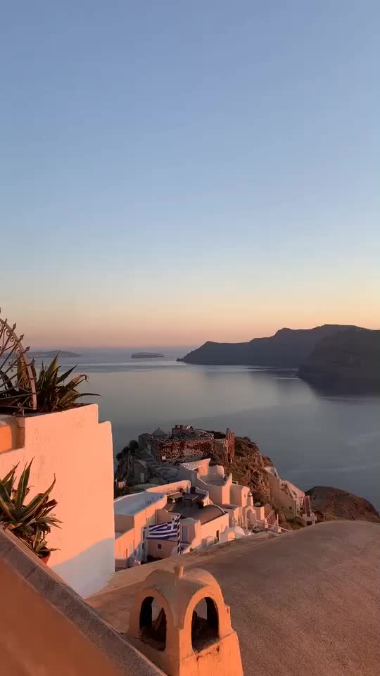 @Old Oia houses