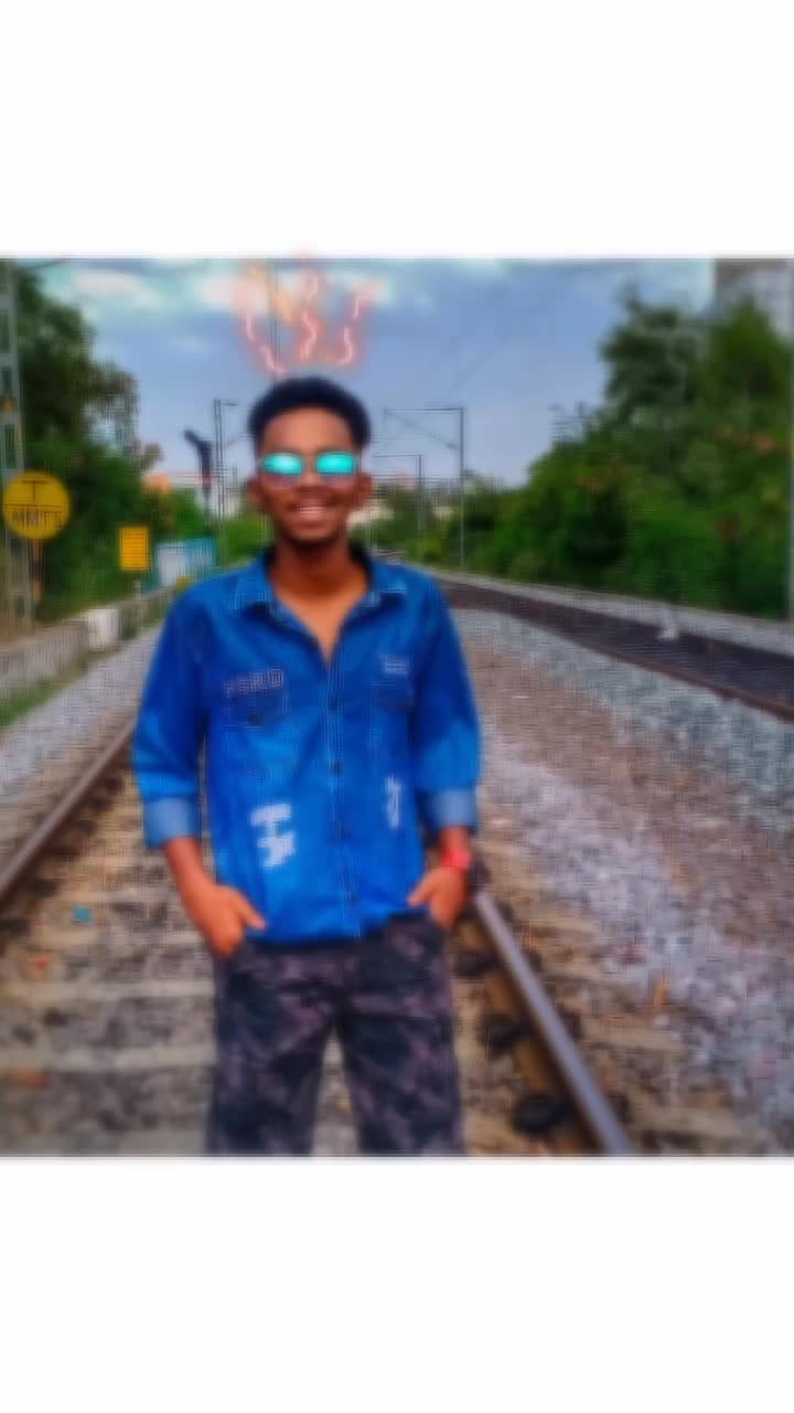 @👑kARTHIK👑