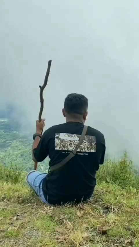 @laru_enau