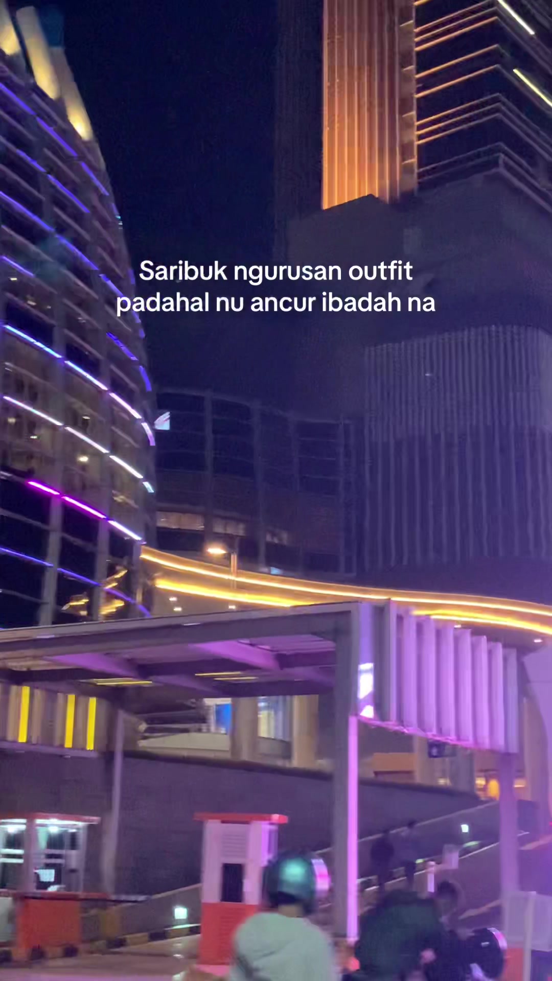 @Bottt