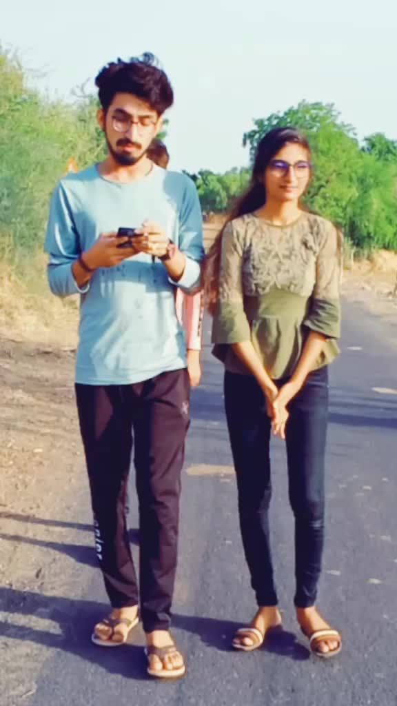 @Soni___Pooja