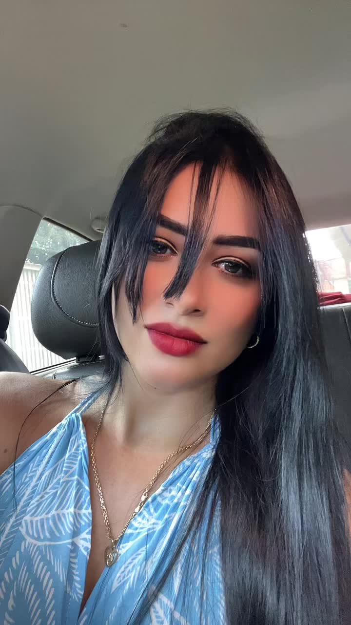 @Rocio- te Sigue