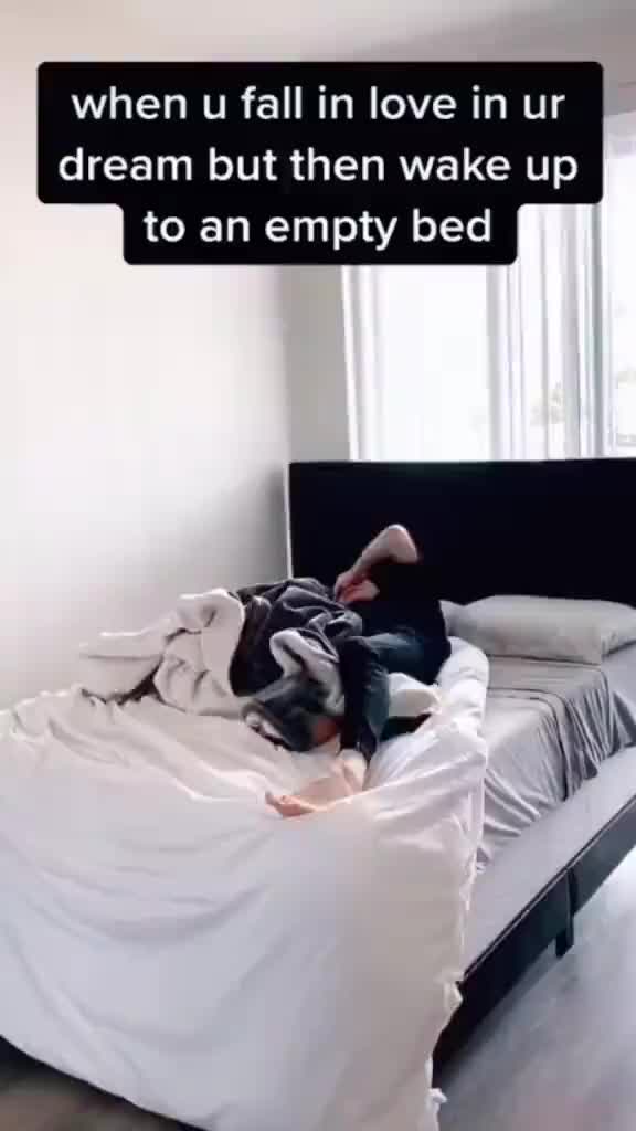 @🔥_ẞüjïth loçàl__👫